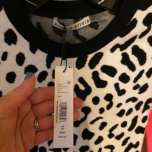 Ciara Leopard Print Sweater BNWT SZ XS. - Picture 7 of 8